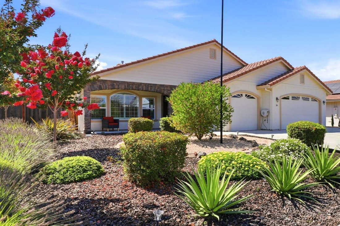 House in Hollister, California, United States 1 - 18667318