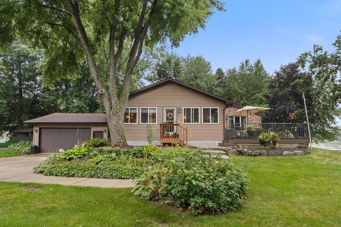 House in Lake Wisconsin, Wisconsin, United States 3 - 18661906