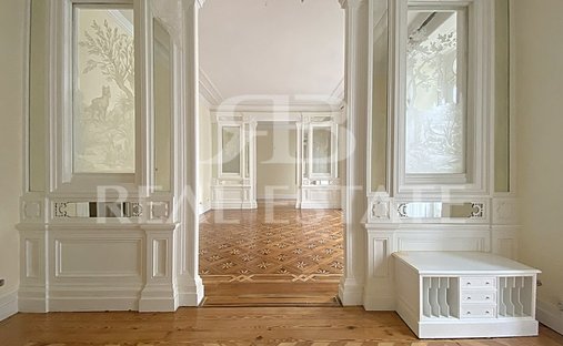 Apartment in Misericordia, Lisbon, Portugal 1