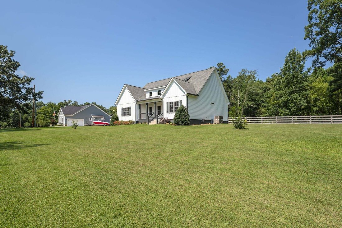 House in Burns, Tennessee, United States 3 - 18663758
