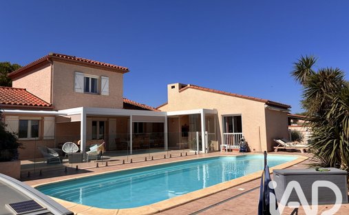Haus in Alenya, Okzitanien, Frankreich 1