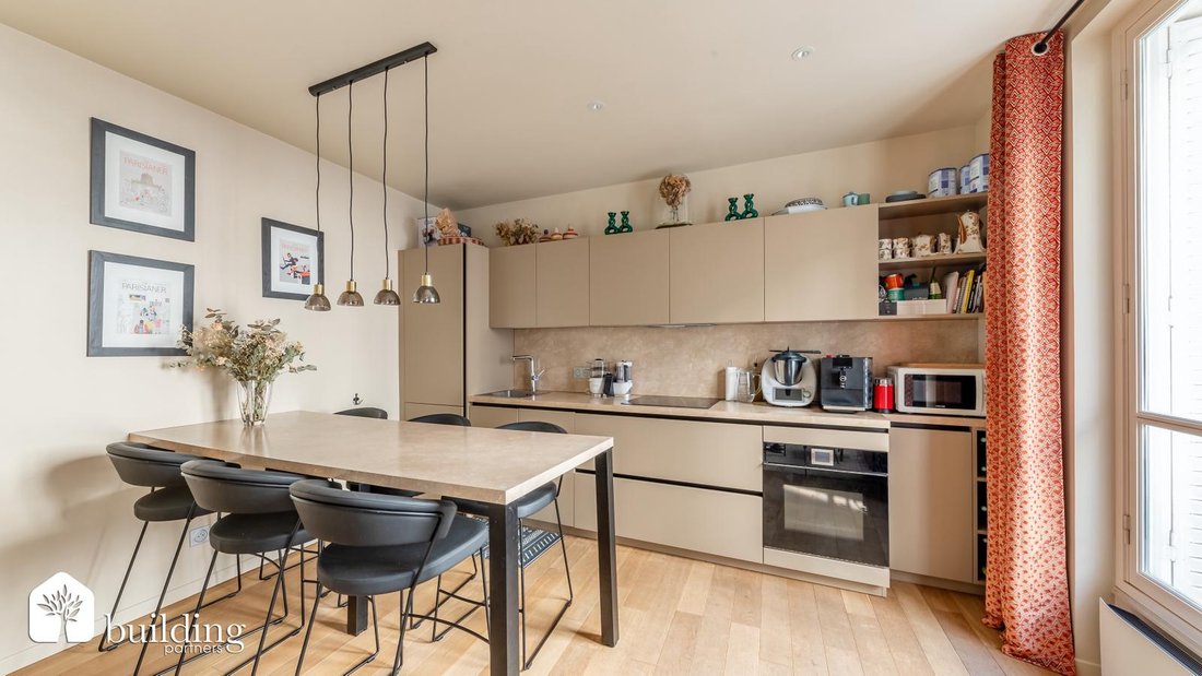 Apartment in La Fourche-Guy Môquet, Paris 17e Arrondissement, Paris 1 - 18666324