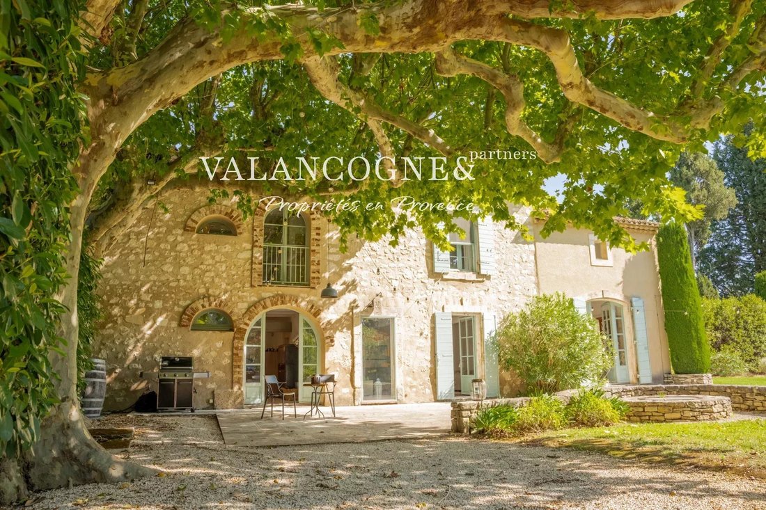 Country House in Plan-d'Orgon, Provence-Alpes-Côte d'Azur, France 1 - 15919702