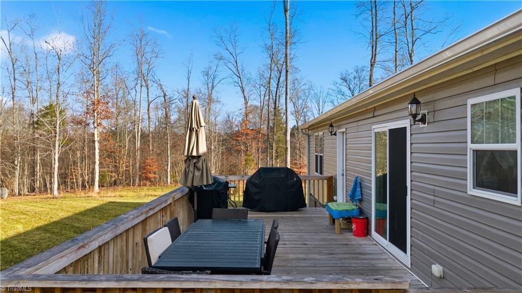 House in Yadkinville, North Carolina, United States 5 - 18667649