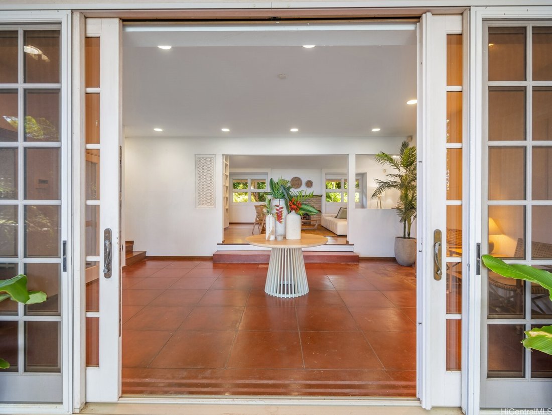 House in Aiea, Hawaii, United States 5 - 18665402