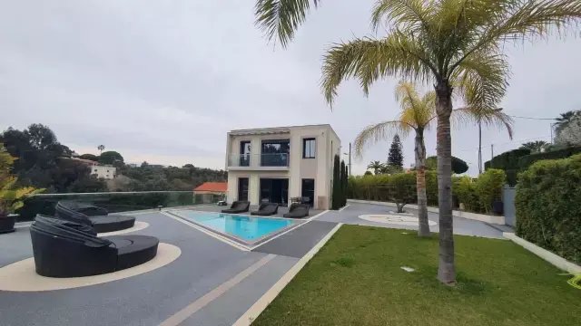 Villa à Brusquet-Retenaou-Devens, Vallauris, France 3 - 17549609