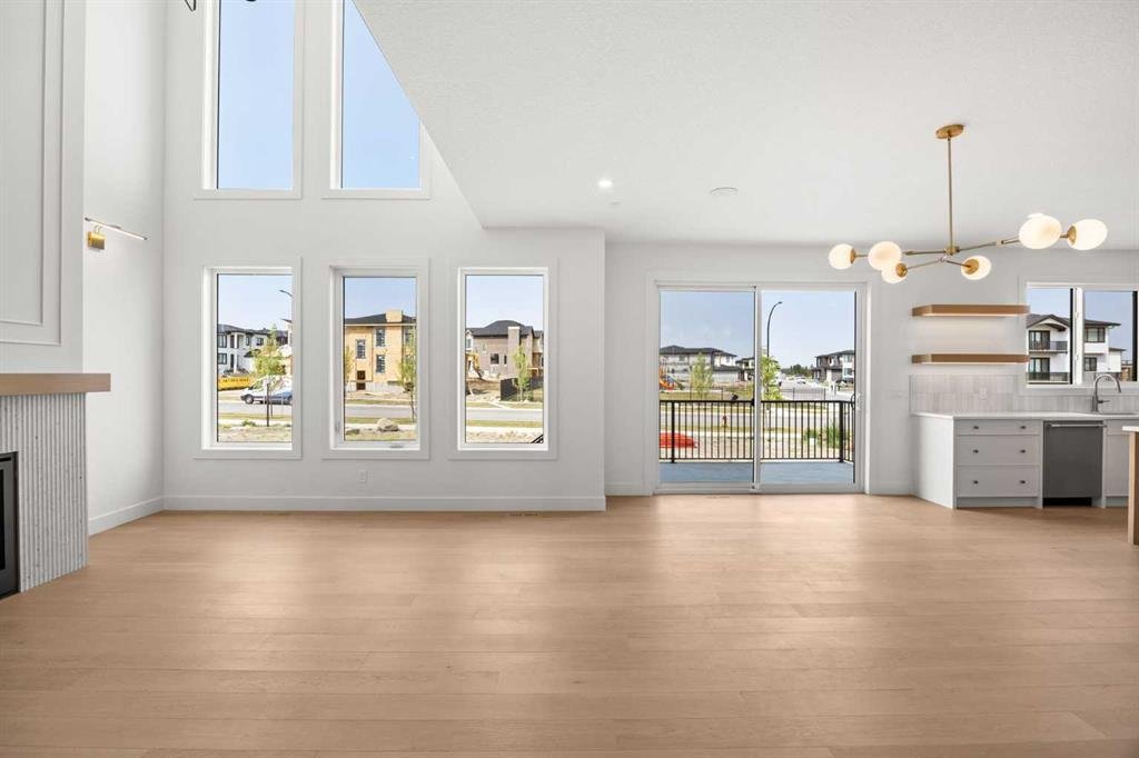 House in Calgary, Alberta, Canada 4 - 18665256