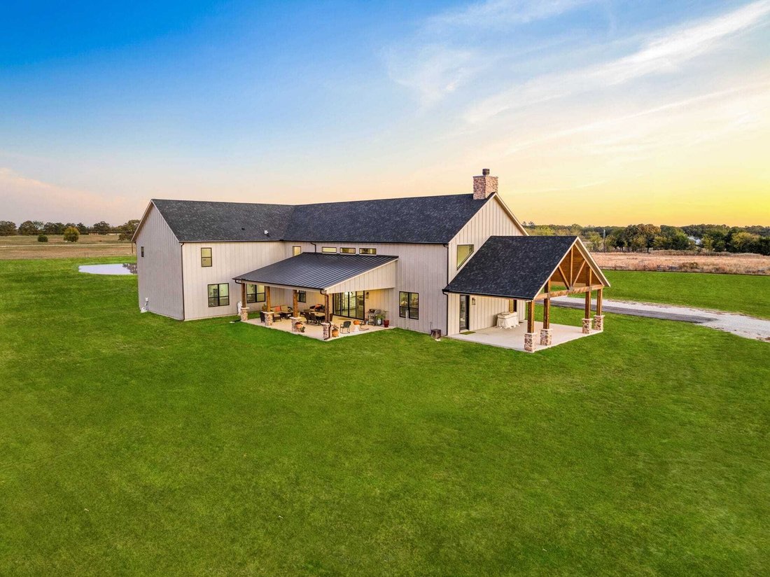 House in Quinlan, Texas, United States 2 - 18670268