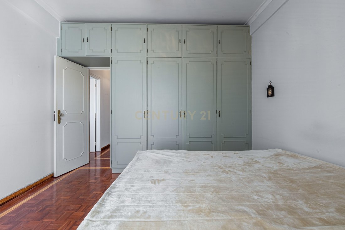 Apartment in Benfica, Lisbon, Portugal 5 - 18664409