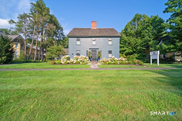 House in Woodbury, Connecticut, United States 1 - 17642316