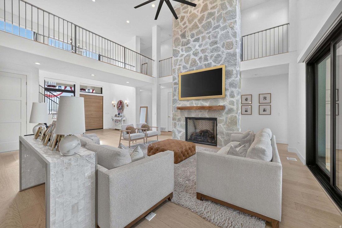 House in Farmington, Utah, United States 5 - 18669101