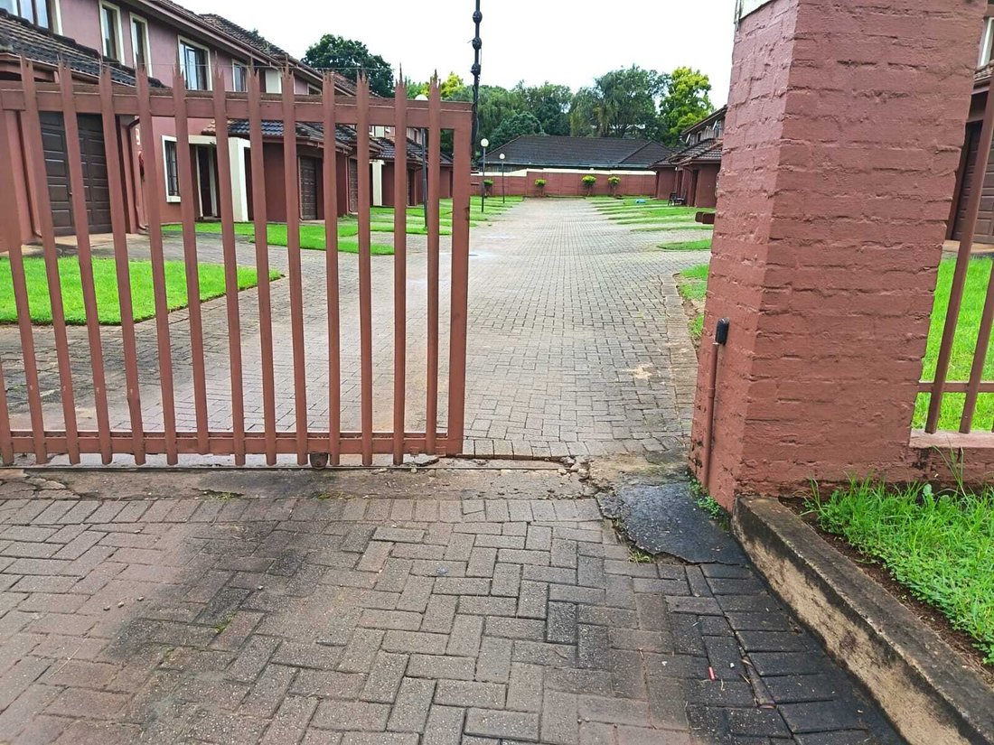 Apartment in Braamfontein, Gauteng, South Africa 3 - 18667891