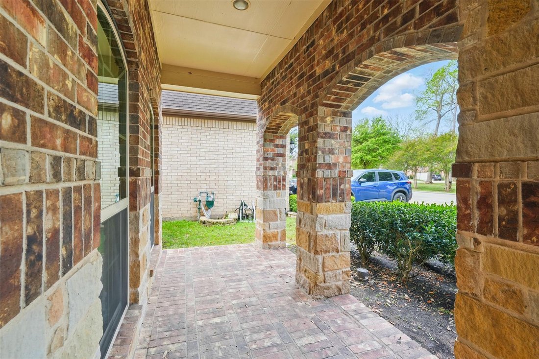 House in Sugar Land, Texas, United States 3 - 18669422