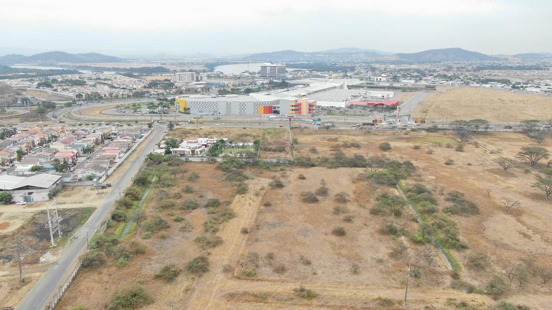 Land in Samborondón, Guayas, Ecuador 4 - 18660418