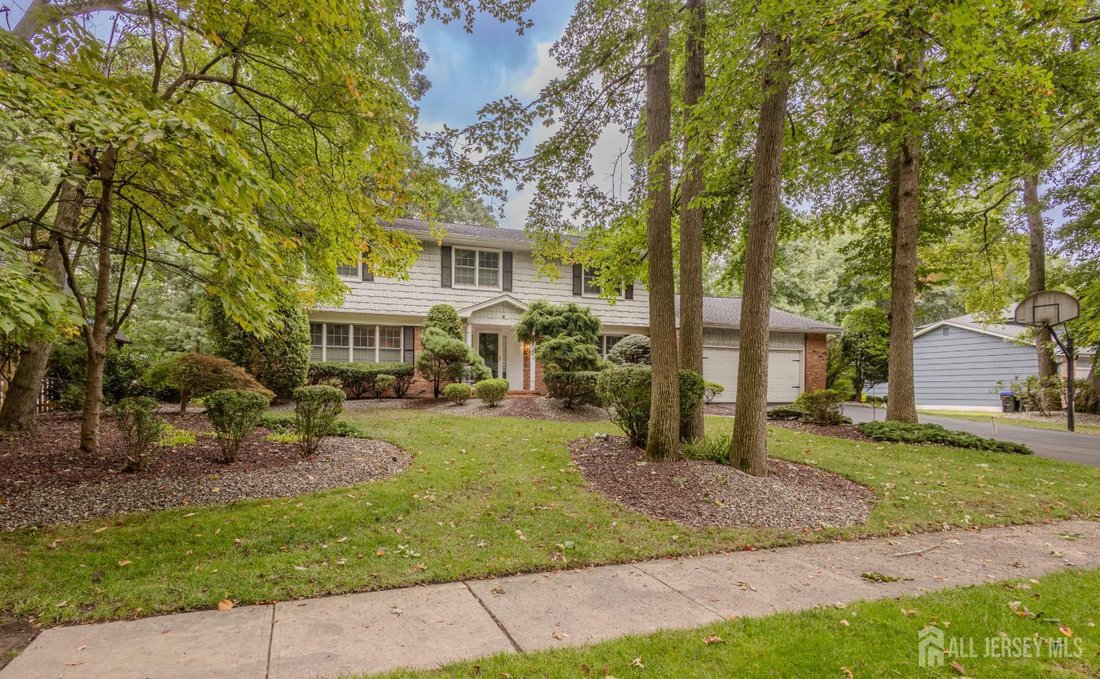 House in East Brunswick, New Jersey, United States 3 - 18666807