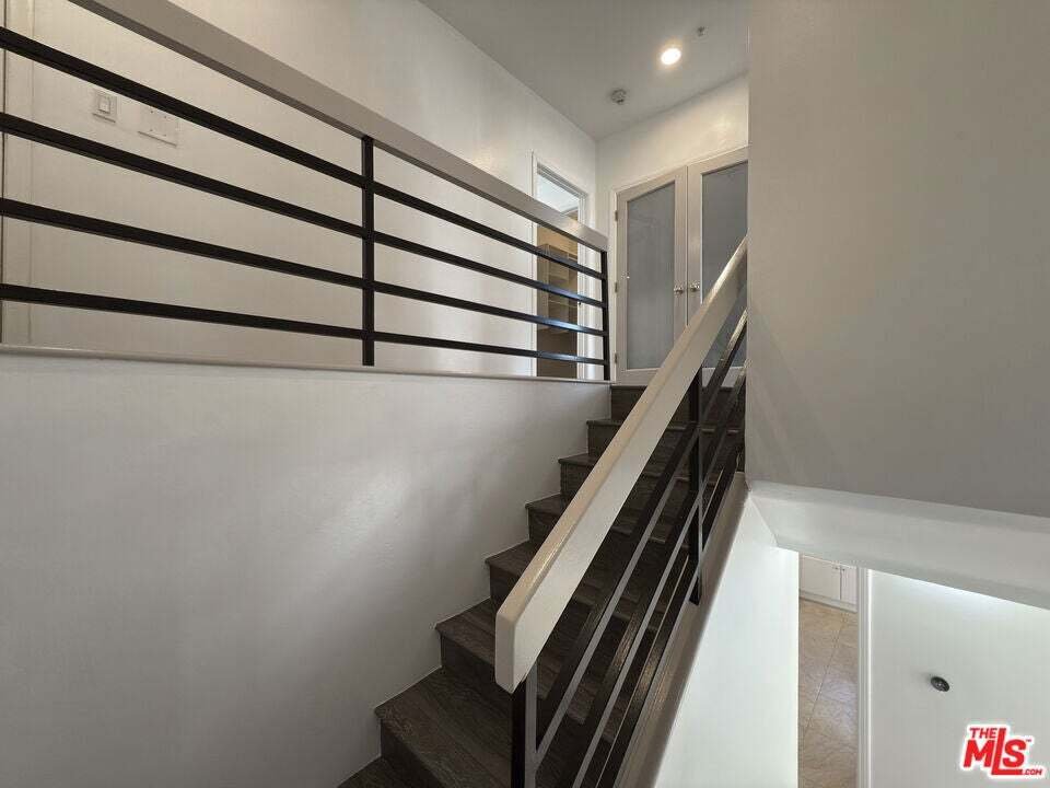 Condo in Beverly Hills, California, United States 5 - 18662031