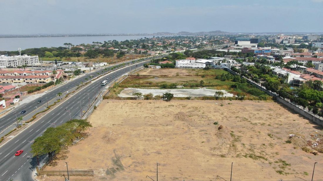 Land in Samborondón, Guayas, Ecuador 2 - 18660142