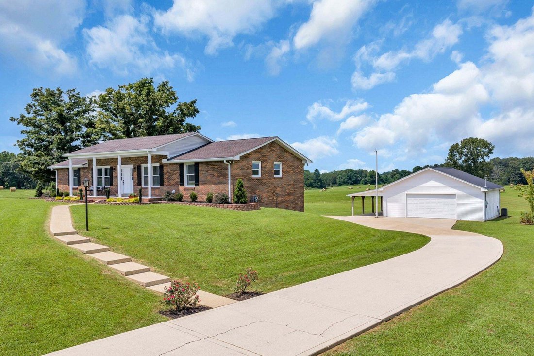 House in Burns, Tennessee, United States 2 - 18665928
