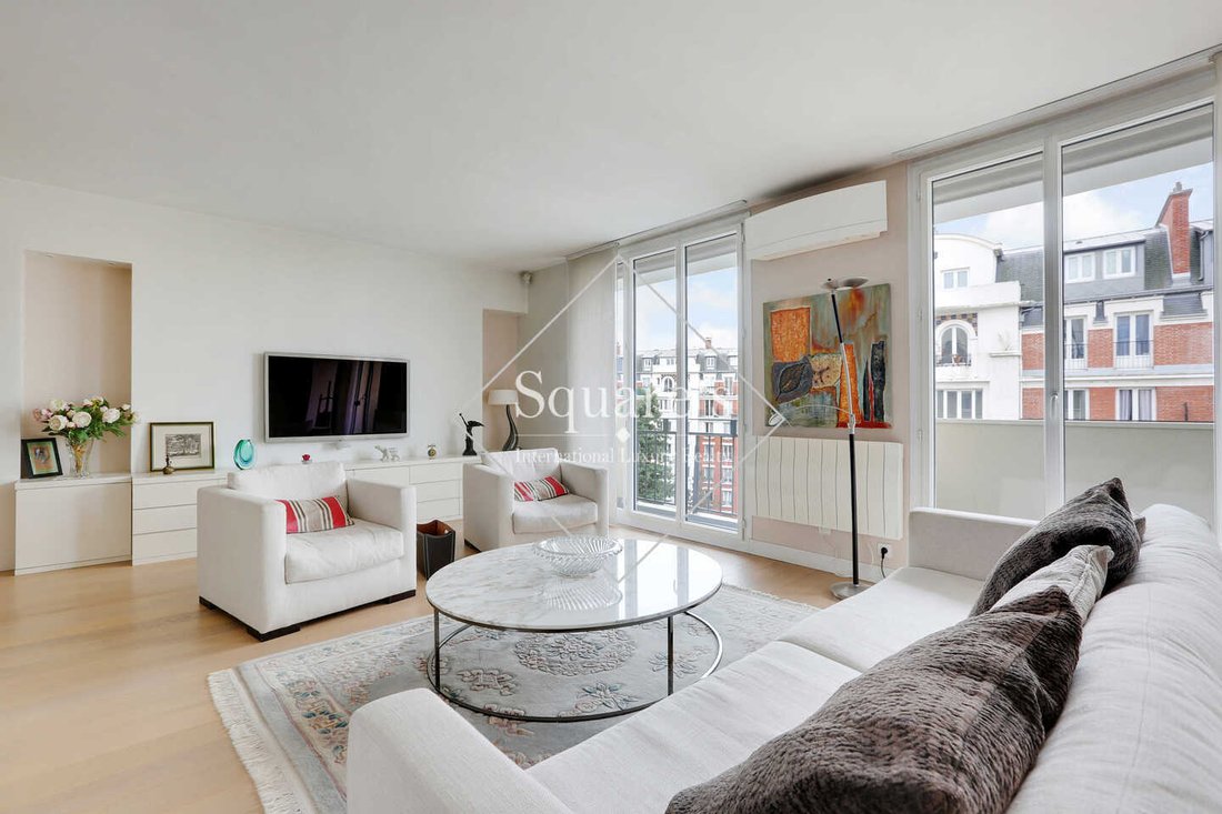 Apartment in Bois de Boulogne, Paris 16e Arrondissement, Paris 2 - 18672551