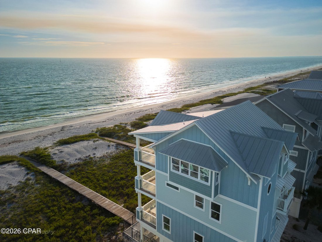 House in Port St. Joe, Florida, United States 3 - 18669036