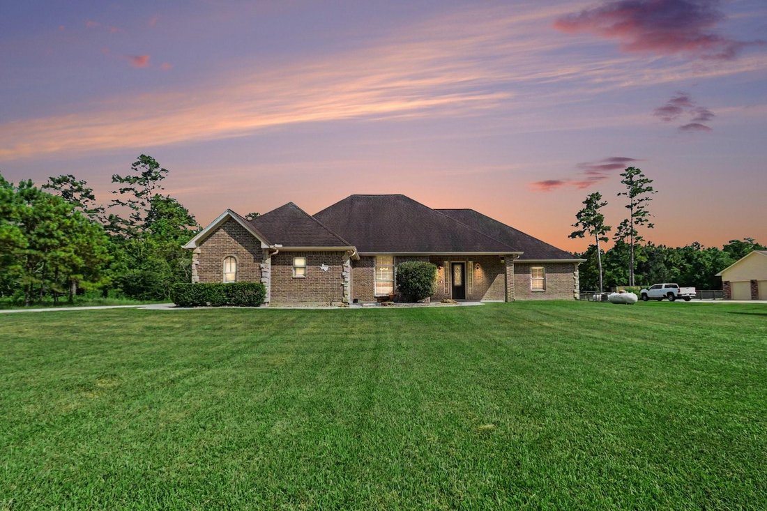 House in Alvin, Texas, United States 1 - 18669407