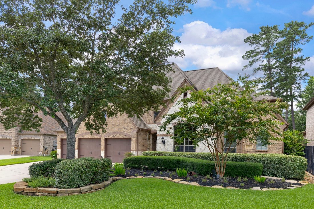 House in The Woodlands, Texas, United States 1 - 18659757
