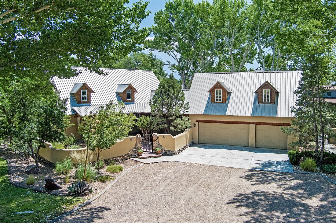 House in Corrales, New Mexico, United States 3 - 18659705