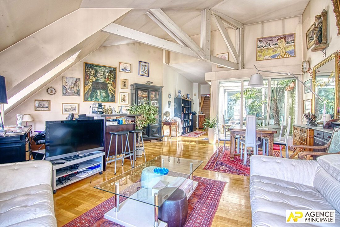 Apartment in Domaine National du Château, Versailles, France 5 - 18660251