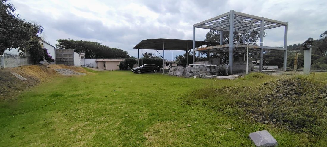 Land in Quito, Pichincha, Ecuador 1 - 18661547