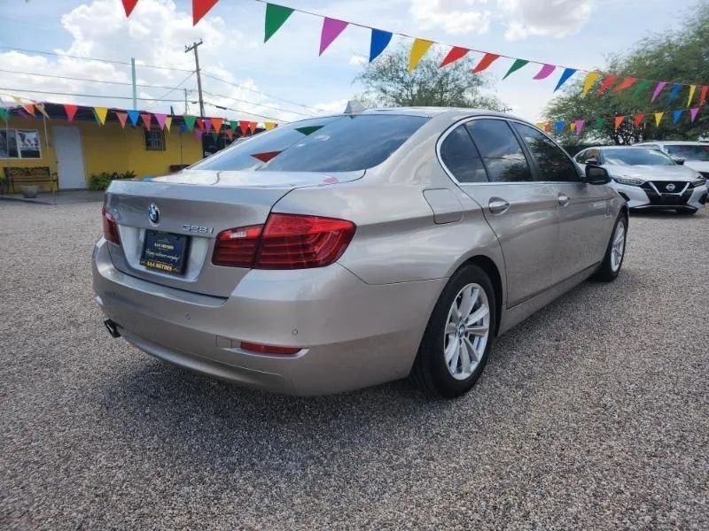 Sedan in Tucson, AZ, United States 5 - 18667164