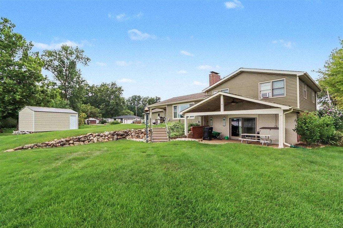 House in Decatur, Michigan, United States 5 - 18668886