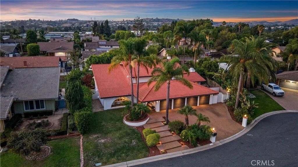 House in Orange, California, United States 4 - 18663959