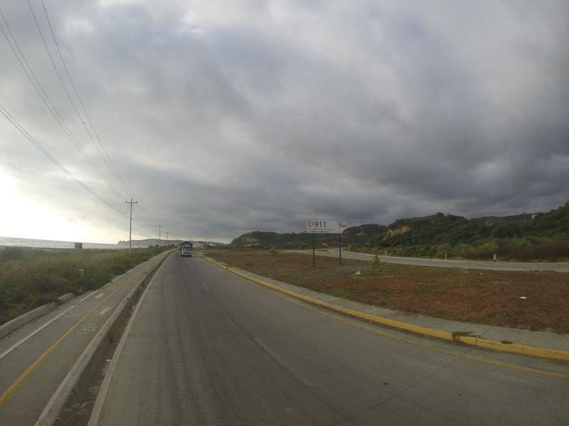 Land in Canoa, Manabí, Ecuador 3 - 18660027