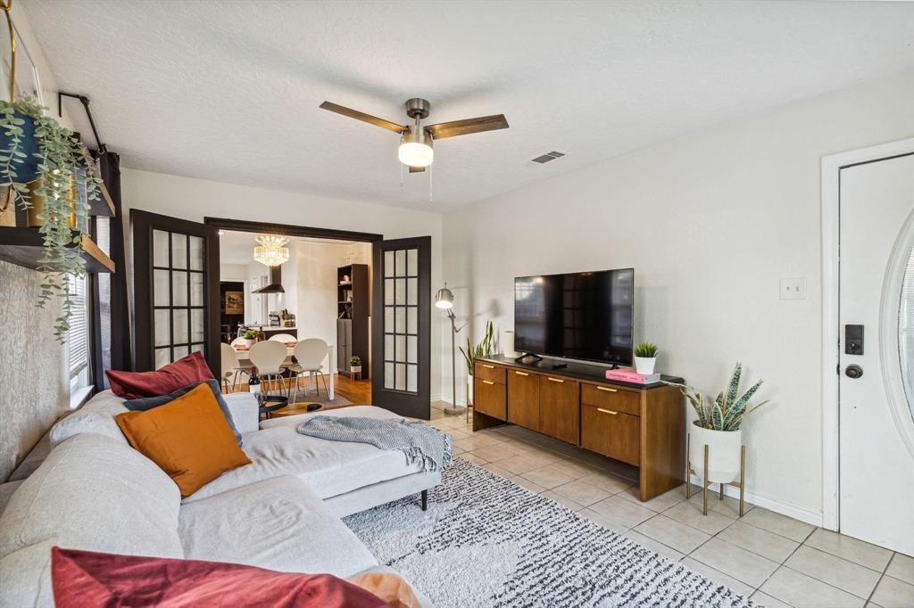 House in Dallas, Texas, United States 2 - 18669484
