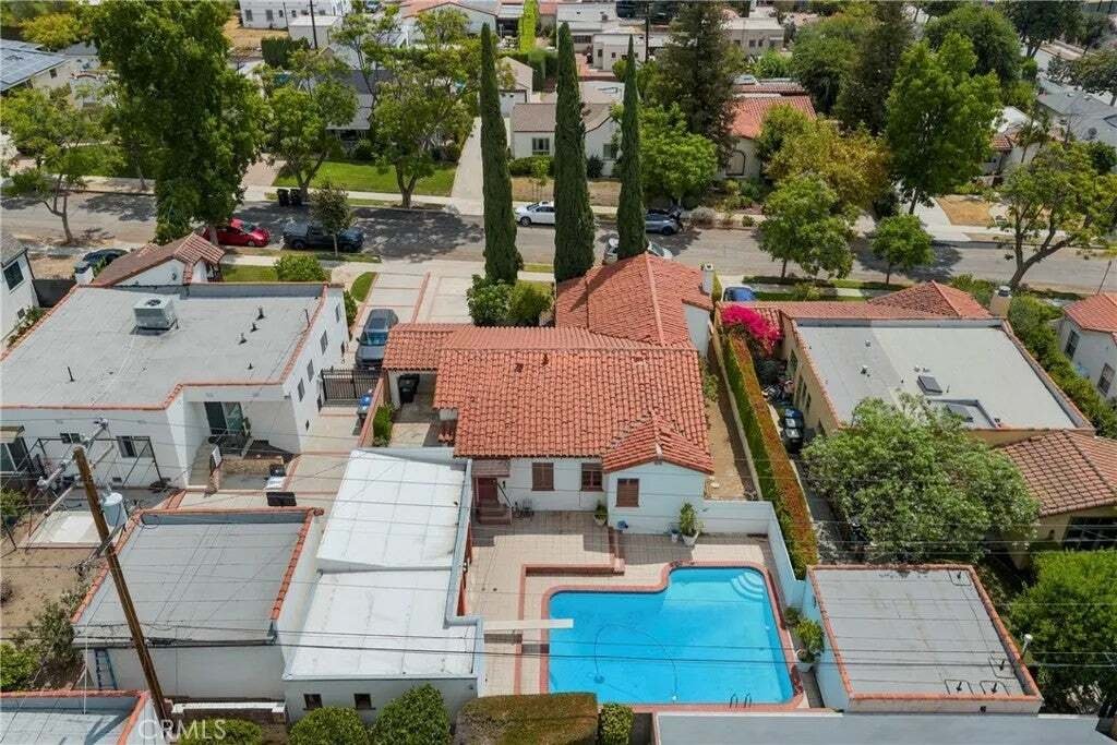 House in Glendale, California, United States 3 - 18663883