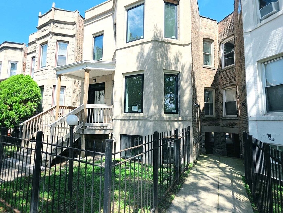 Chicago, Illinois, United States 2 - 18663354