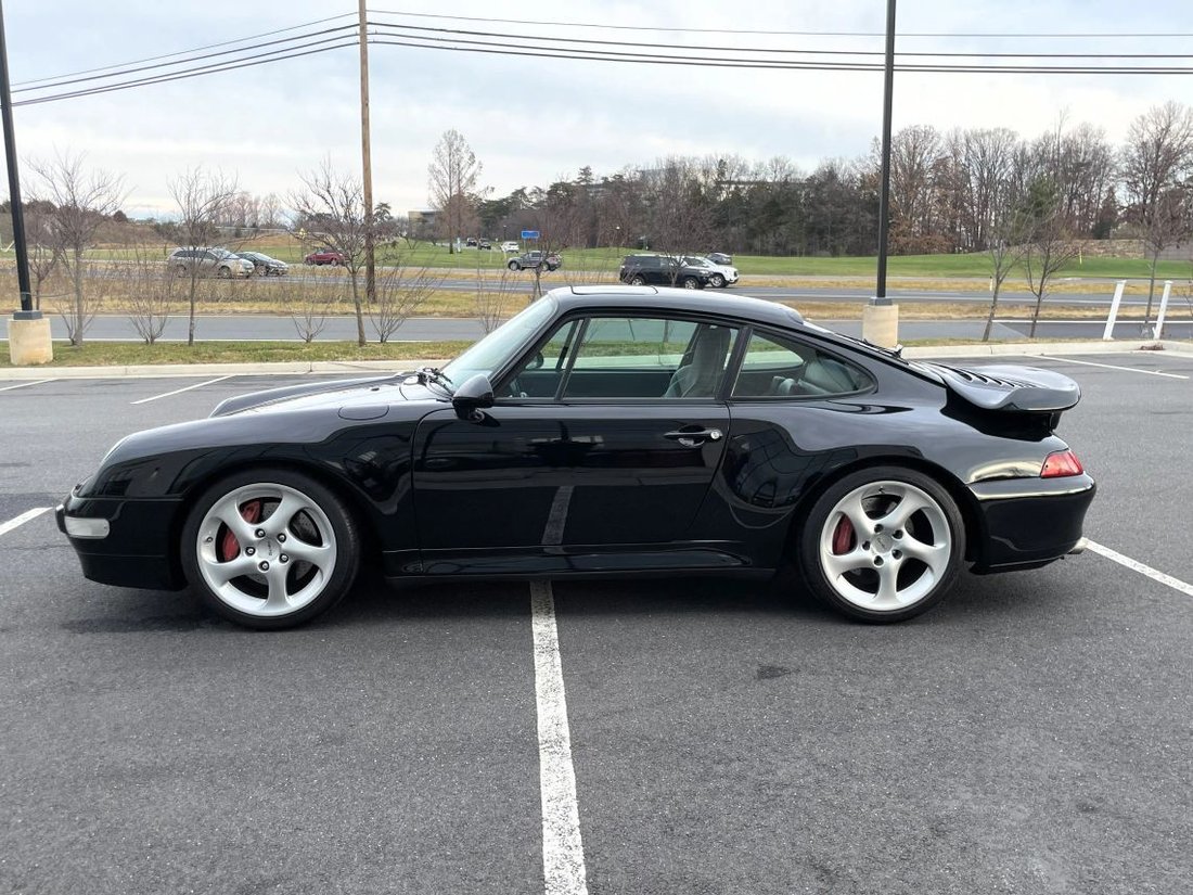 Coupe in Ashburn, VA, United States 2 - 17439243