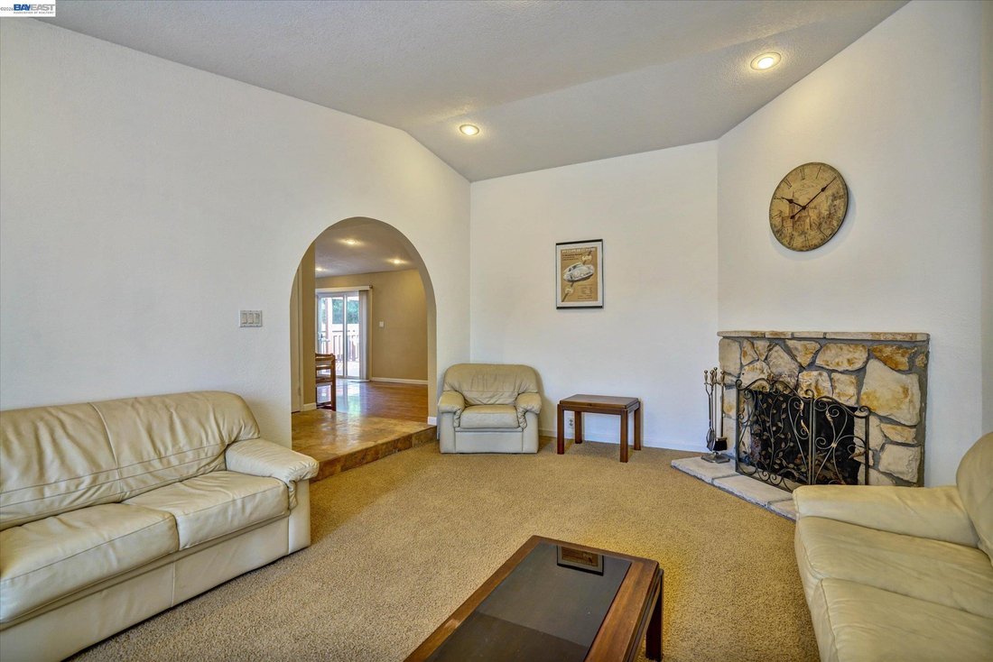 House in Hayward, California, United States 4 - 18662285