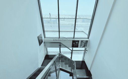 Apartment in JVC / Jumeirah Village Circle, Dubai, United Arab Emirates 1