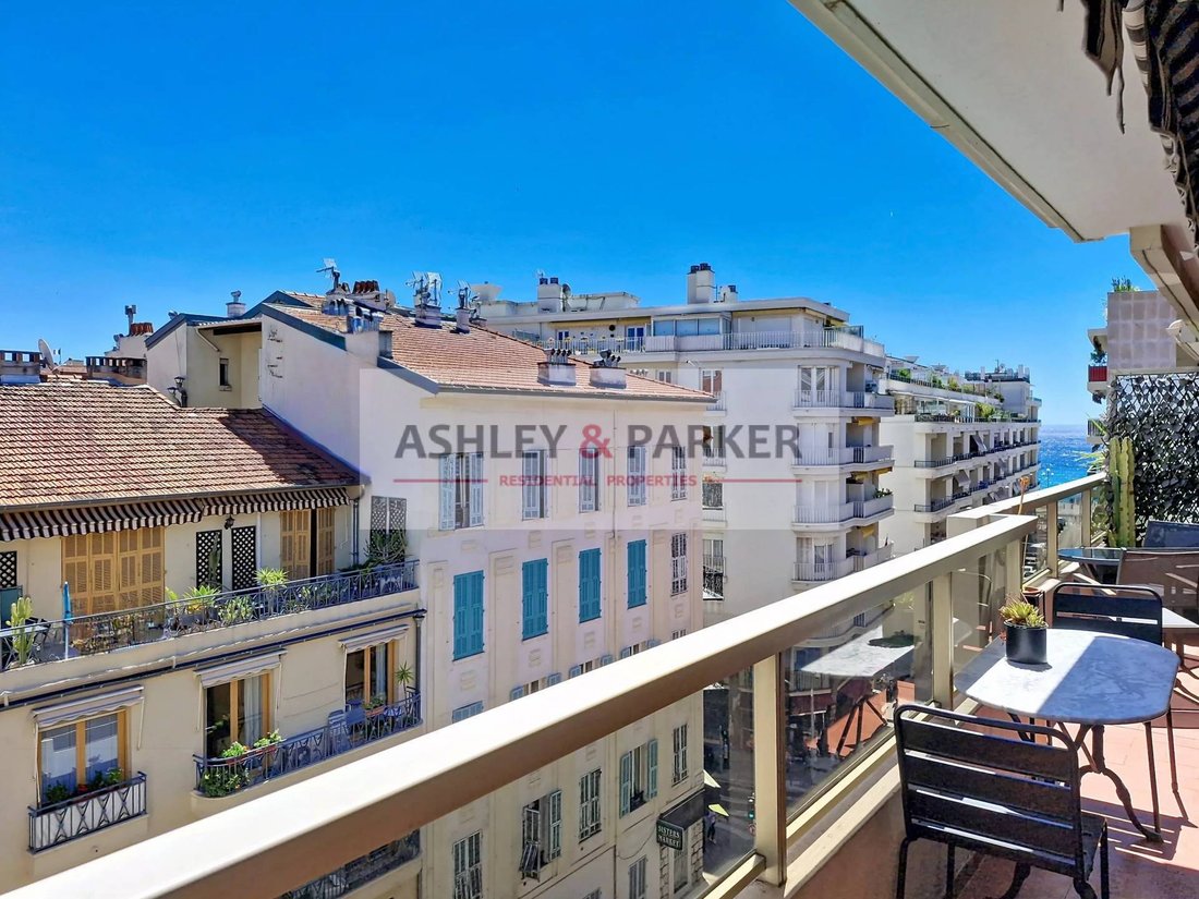 Appartamento a Nizza, Provenza-Alpi-Costa Azzurra, Francia 1 - 18093071