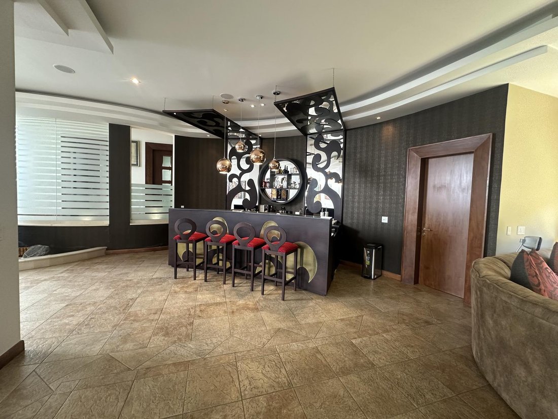 House in Quito, Pichincha, Ecuador 2 - 18661484
