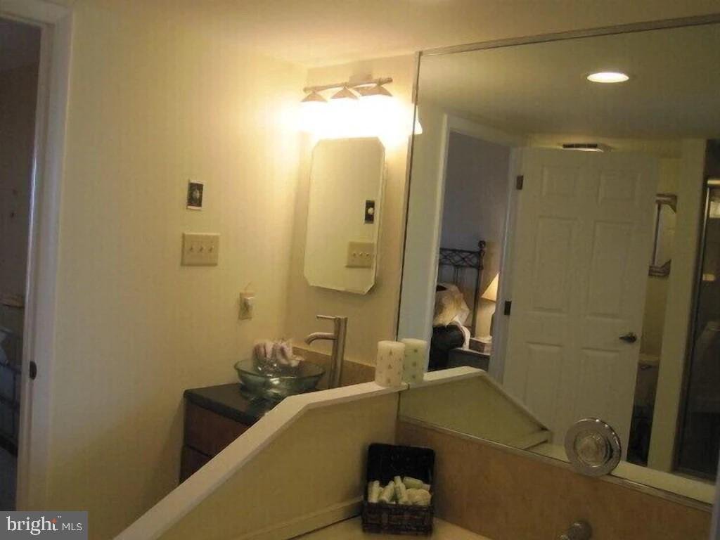 Apartment in Brigantine, New Jersey, United States 5 - 18666112
