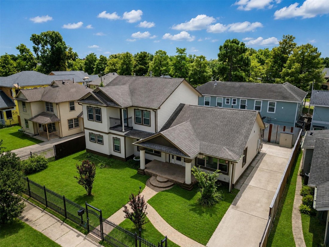 House in Houston, Texas, United States 1 - 18668044