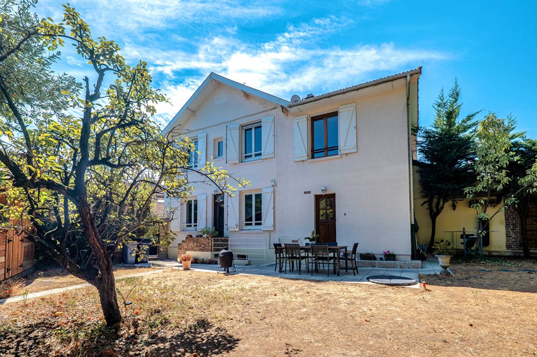 Villa in Le Centre, Maisons-Alfort, France 1 - 18664727