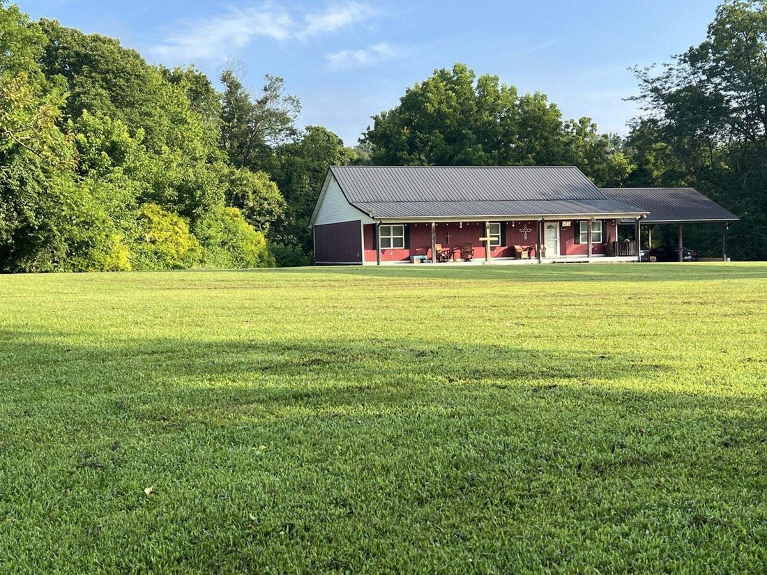 House in Dickson, Tennessee, United States 1 - 18663772