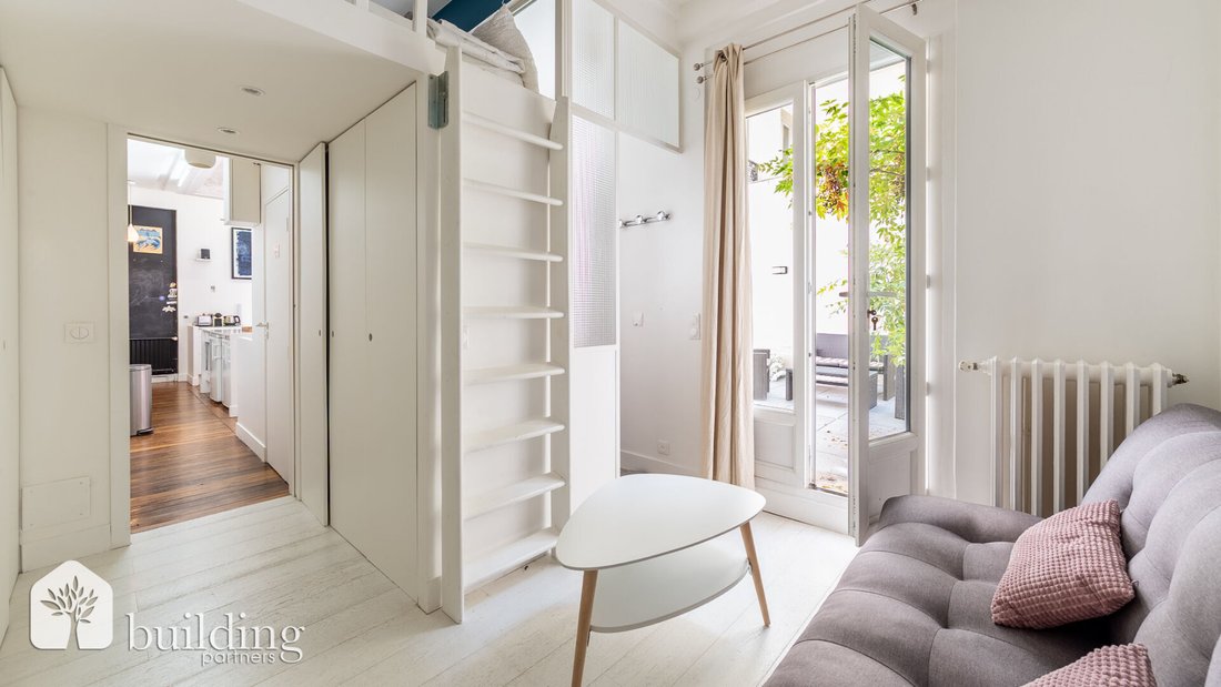 Apartment in La Fourche-Guy Môquet, Paris 17e Arrondissement, Paris 4 - 18668179
