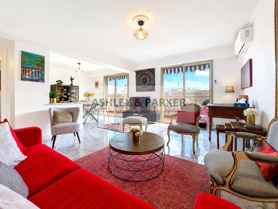 Appartamento a Nizza, Provenza-Alpi-Costa Azzurra, Francia 3 - 18093071