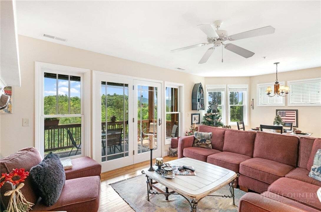 Condo in Boone, North Carolina, United States 4 - 18659018