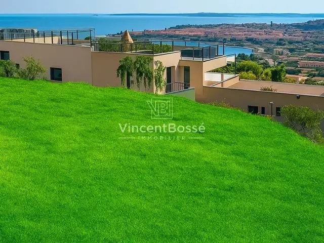 Land in Nice, Provence-Alpes-Côte d'Azur, France 1 - 15663839