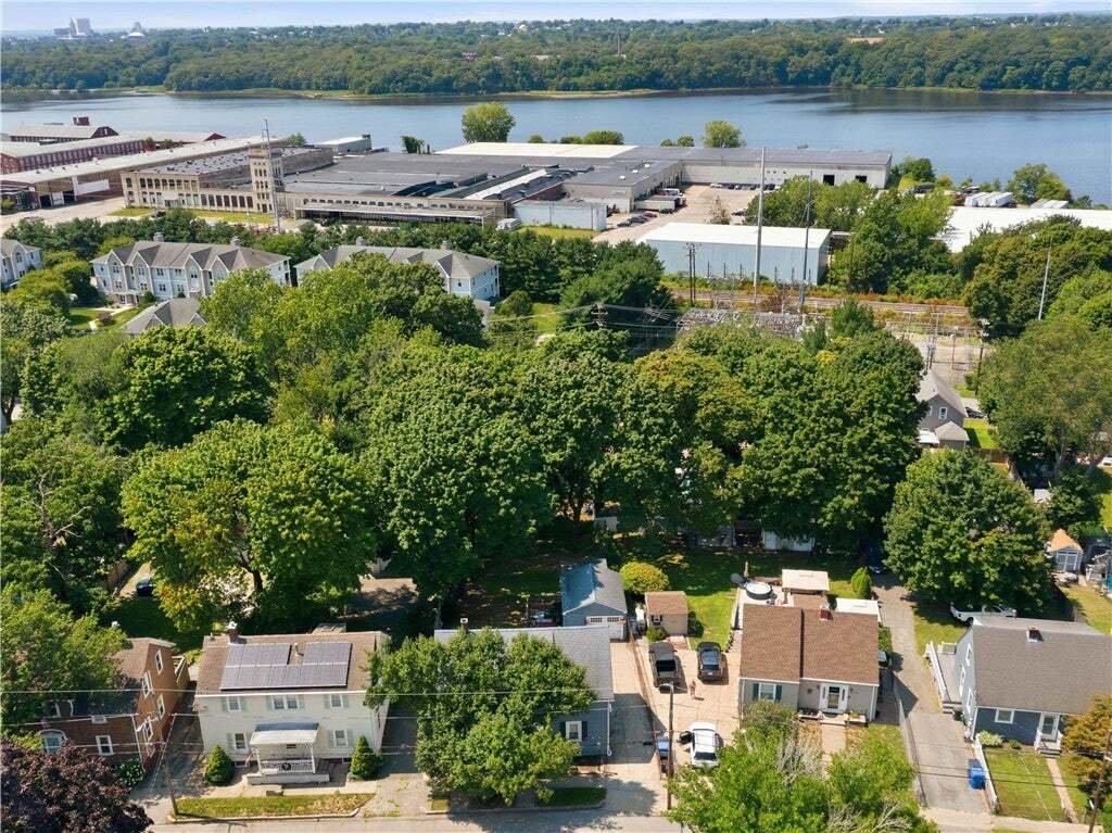 House in East Providence, Rhode Island, United States 2 - 18665947